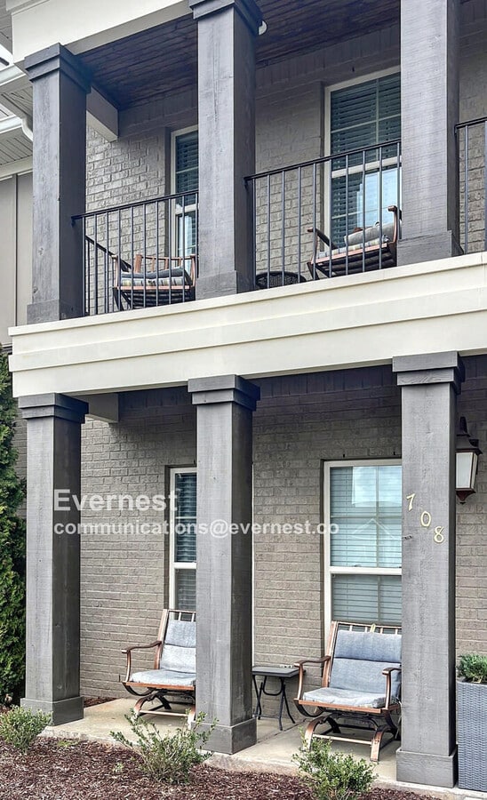 Photo - 708 Blue Sky Dr House