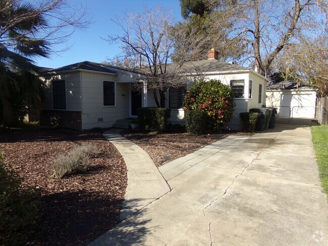 Building Photo - SHOWING FRI. 3/21 @ 11:30AM; SAT. 3/22 @ 1... Rental