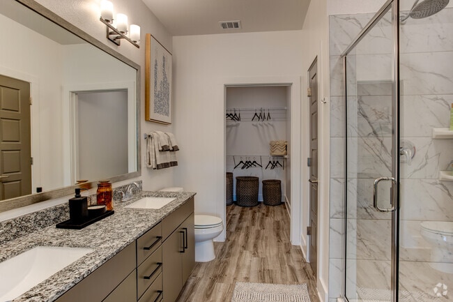 Master Bathroom - Alleia Long Meadow Farms