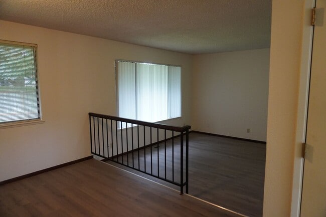 Photo - 11014 NW 28th Ct