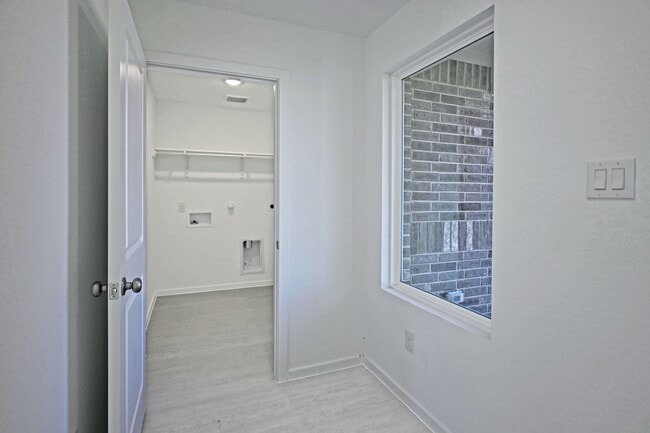 10036 Mather Wy
