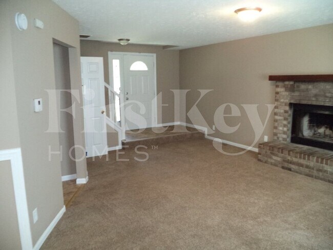 Photo - 10022 Arapahoe Dr