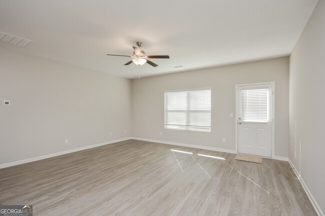 Photo - 65 Tamalynn Trl