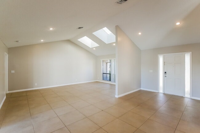 Photo - 11236 NW 7th St