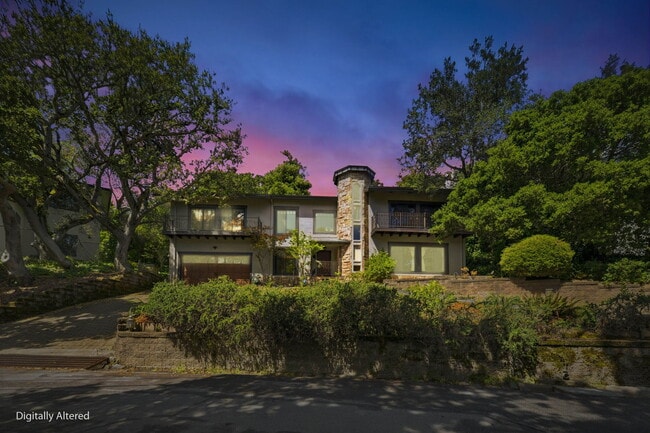 Building Photo - 158 Los Robles Dr