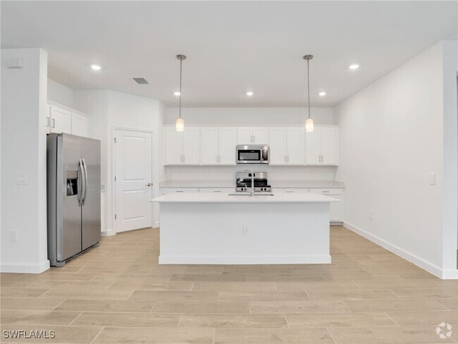 Building Photo - 14267 Winding Cedar Wy Rental