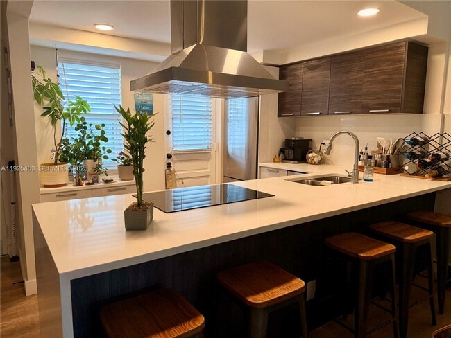 Building Photo - 505 E Dania Beach Blvd Unit 4-1I