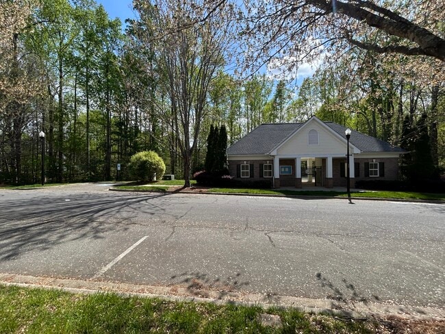 Photo - 19362 Makayla Ln