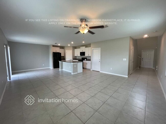 Photo - 15618 Greenleaf Bay St