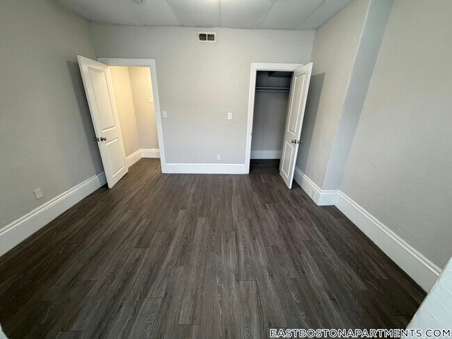 Photo - 133 Eutaw St Unit 1