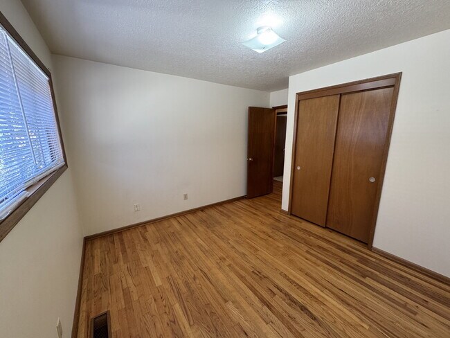 Photo - Three Bedroom Home Nestled in the Heart of...