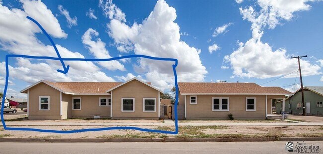 Building Photo - 889 W 1st St