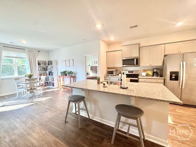 Photo - 3 Heavener Rd