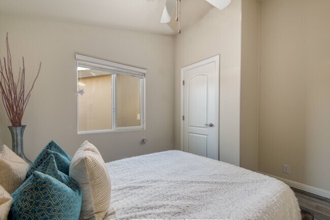 Photo - Remodeled Modern 3 Bed/2 Bath National City Unit 1843