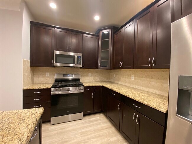 Photo - 107 Corning Fairbanks Way Unit 153