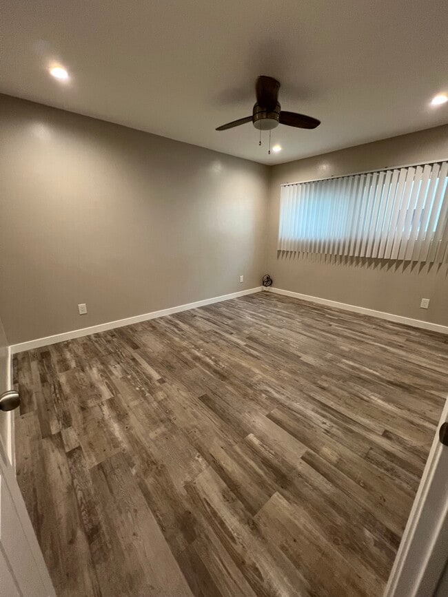 Photo - 15127 S Budlong Ave