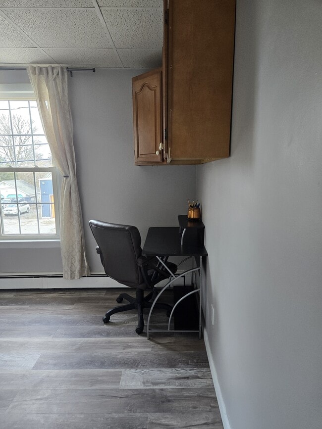 160 Birch St Unit Sunny,warm