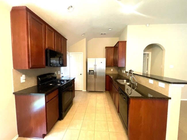 20130 Breezy Oak Ct