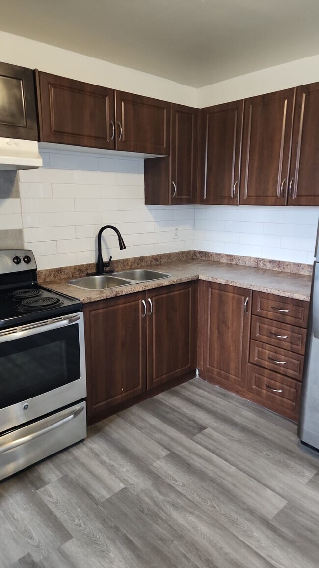 Photo - Royal Palace Apartments