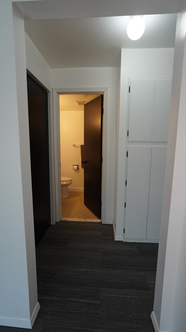 Photo - Addison Apartments