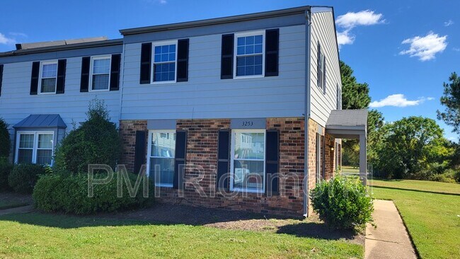 Photo - 3253 Hunters Mill Dr Townhome