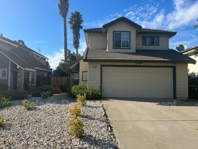 Building Photo - 556 Regency Cir