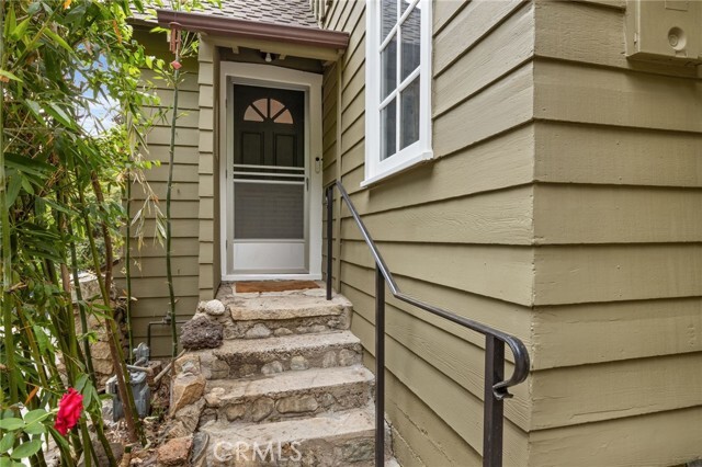 Photo - 721 Country Club Dr