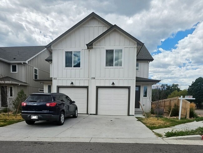 Building Photo - 1506 Tyram Grv