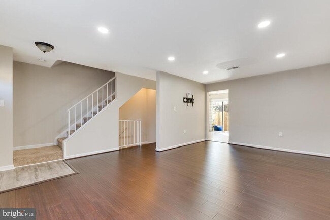 Photo - 5726 Heritage Crossing Ct Townhome