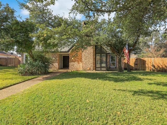 3913 Knob Hill Dr