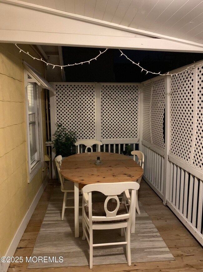 Photo - 19 Webb Ave Unidad 2