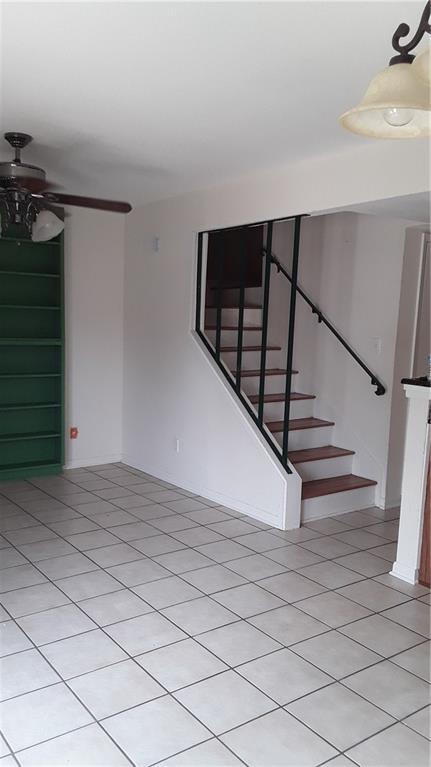 Photo - 2703 Northeast Dr Unit B