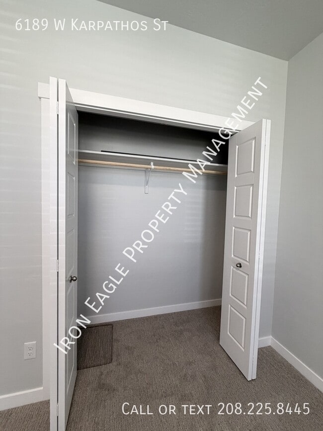 Photo - 6189 W Karpathos St