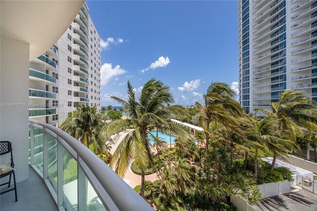 Photo - 3001 S Ocean Dr Unit 425
