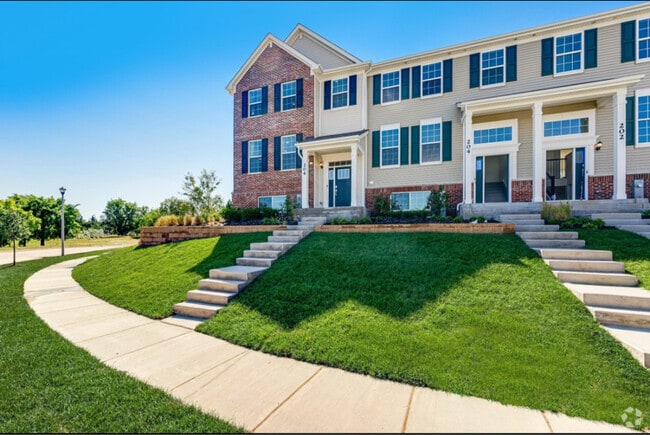 Building Photo - 202 Neubauer Circle Rental