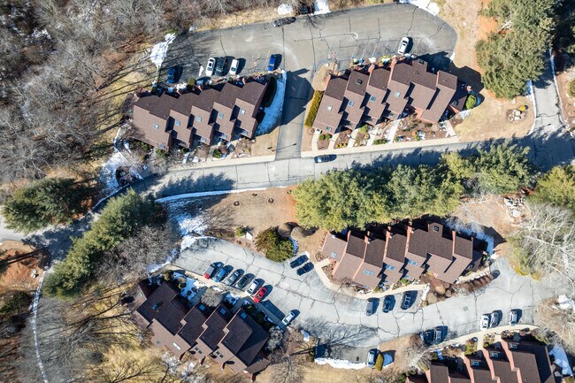 Aerial 02 - Pondcliff