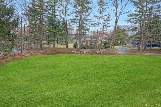 Photo - 630 Quaker Rd