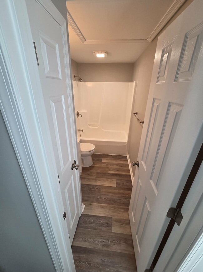 923 Rose Hill Ave Unit 1
