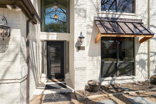 Photo - 4011 Azure Ln