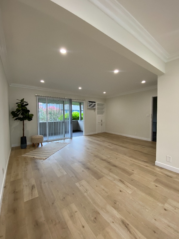 Building Photo - 283 S El Molino Ave