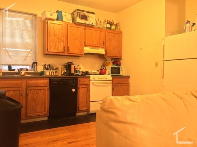 Photo - 17 Cummings St