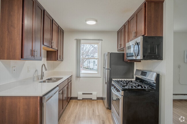 Interior Photo - 3701 West Lake St.