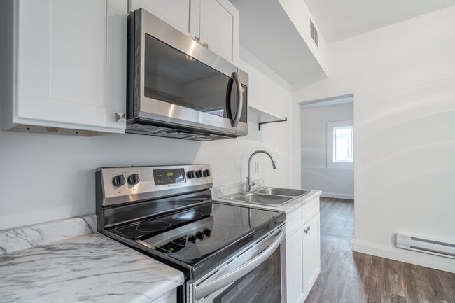 Photo - 2 Bedroom Unit close to downtown Unit 3