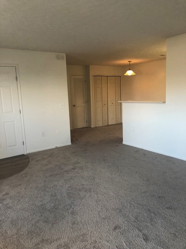 160 TUTTLE PARKE AT THE CROSSING Apartments Dublin, OH