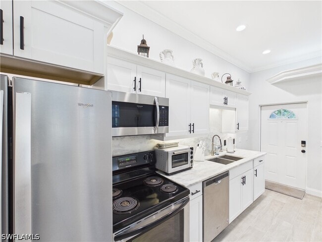 Photo - 6072 Polly Ave