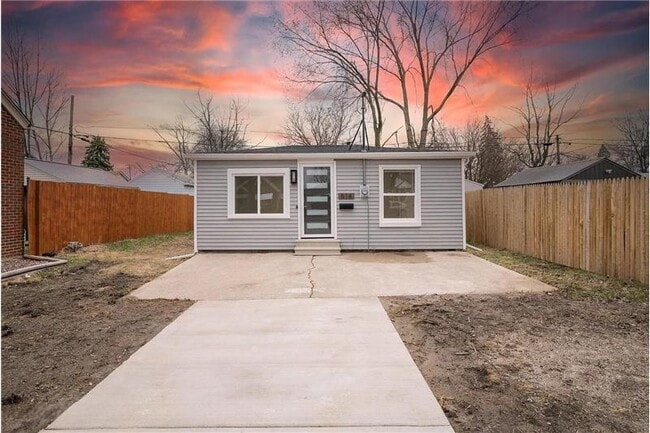 Building Photo - 514 Conrad Ave