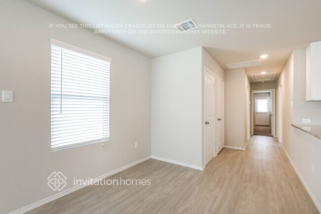4223 Southton Lk