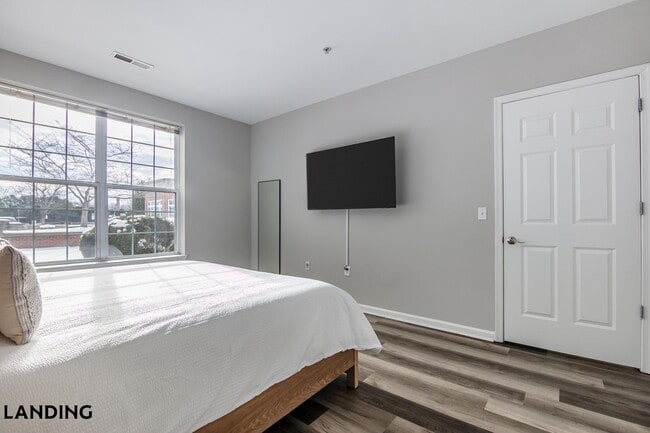 Photo - 100 River Park Dr Unidad 151