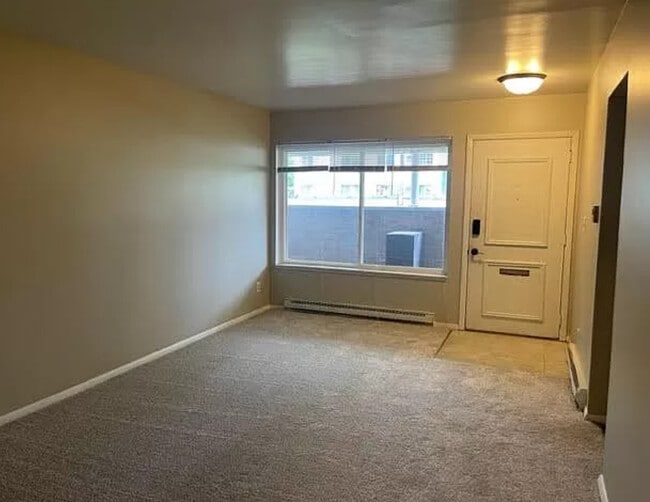 Building Photo - 1016 Legrand Dr Unit 3