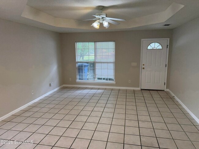 Photo - 302 Windridge Dr
